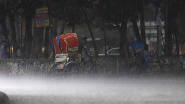ভ্যাপসা গরমে বৃষ্টি নিয়ে আবহাওয়া অফিসের বার্তা